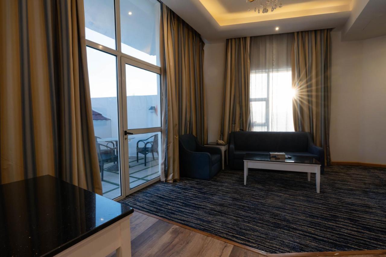 Platinum Al Khamseen Ta'if Exterior photo